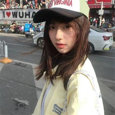 某处,某人